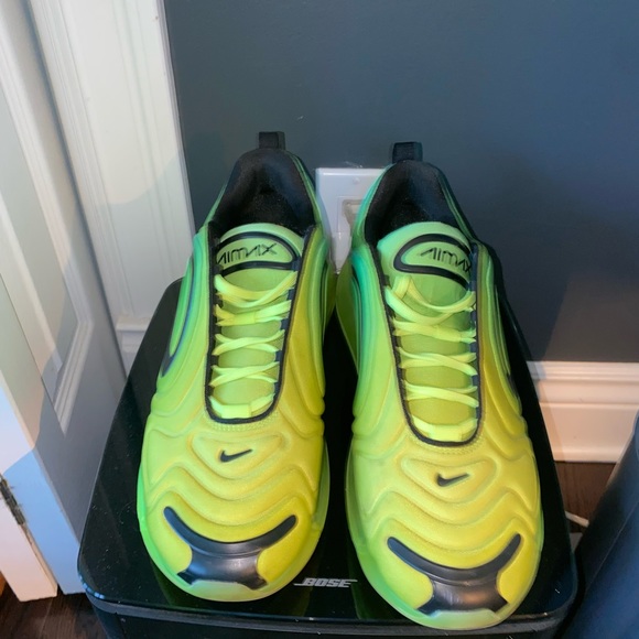 AirMax 720 for sale - Picture 2 of 4